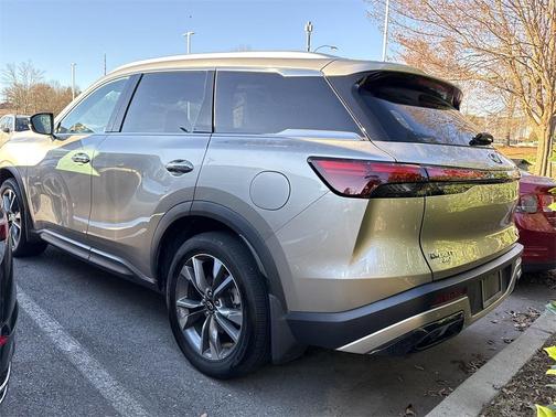 2024 INFINITI QX60 Luxe