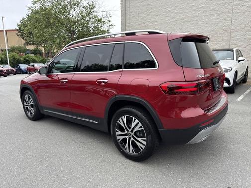 MANUFAKTUR Patagonia Red Metallic 2025 Mercedes-Benz GLB 250 Base