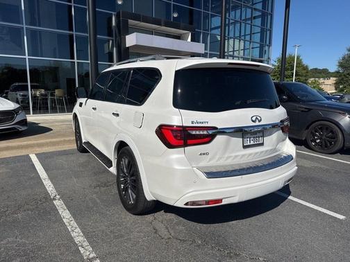 2024 INFINITI QX80 SENSORY