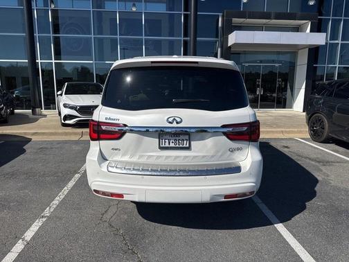 2024 INFINITI QX80 SENSORY