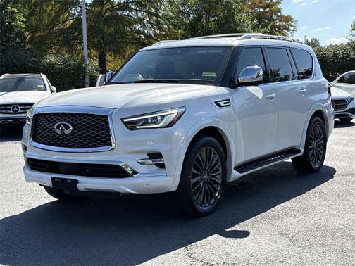 2024 INFINITI QX80 SENSORY