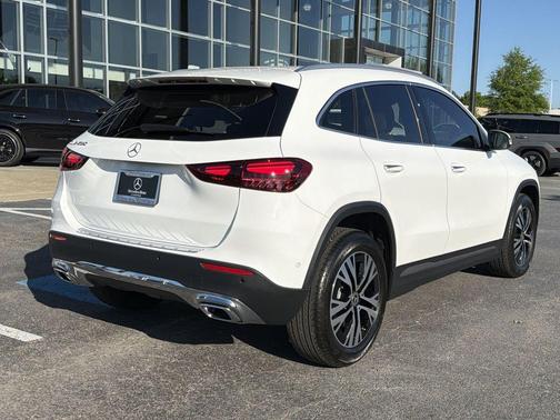 2025 Mercedes-Benz GLA 250 Base