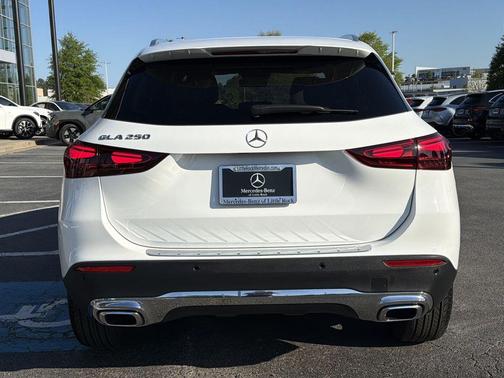 2025 Mercedes-Benz GLA 250 Base