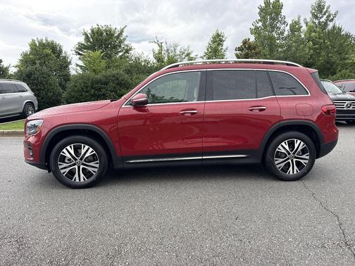 MANUFAKTUR Patagonia Red Metallic 2025 Mercedes-Benz GLB 250 Base
