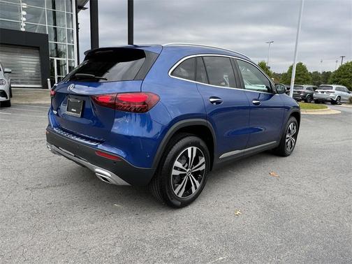 2025 Mercedes-Benz GLA 250 Base