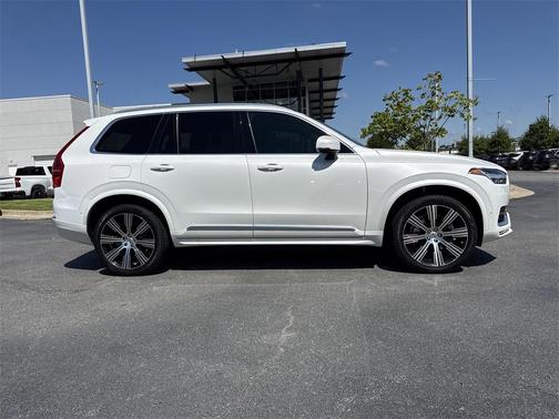 2023 Volvo XC90 B6 Ultimate 7-Seater