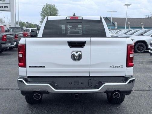 Bright White Clearcoat 2026 RAM 1500 Big Horn/Lone Star