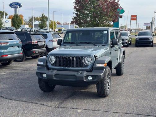 Anvil Clearcoat 2026 Jeep Wrangler Sport