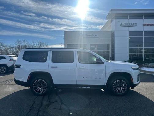 2026 Jeep Grand Wagoneer Base