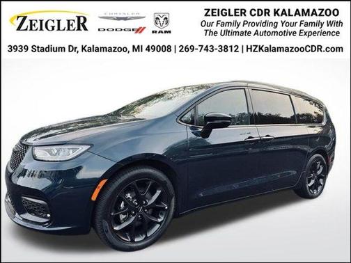 2025 Chrysler Pacifica Limited