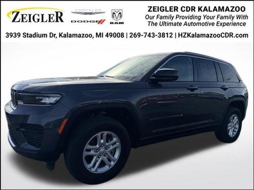2023 Jeep Grand Cherokee Laredo