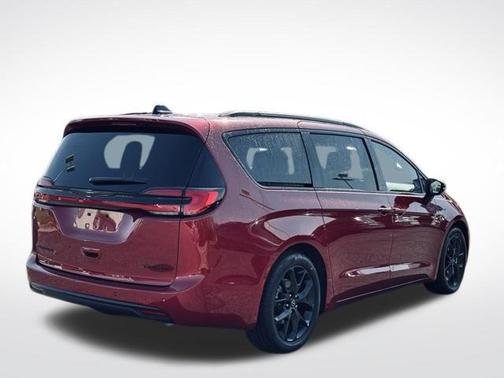 Red 2025 Chrysler Pacifica Limited