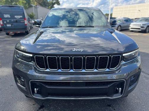 2025 Jeep Grand Cherokee Overland