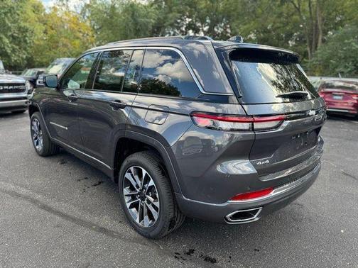 2025 Jeep Grand Cherokee Overland