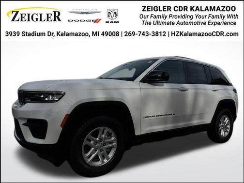2023 Jeep Grand Cherokee Laredo