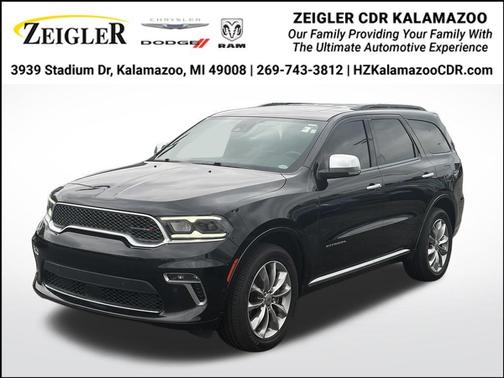 DB Black Crystal Clearcoat 2021 Dodge Durango Citadel