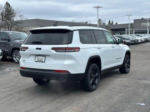2025 Jeep Grand Cherokee L Laredo