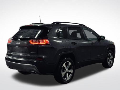 Granite Crystal Clearcoat Metallic 2022 Jeep Cherokee Limited