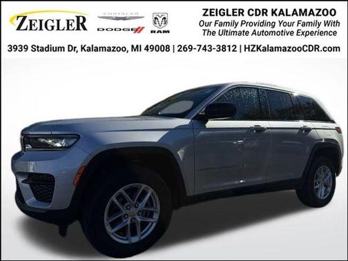 2023 Jeep Grand Cherokee Laredo