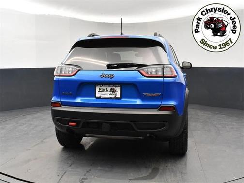 2022 Jeep Cherokee Trailhawk