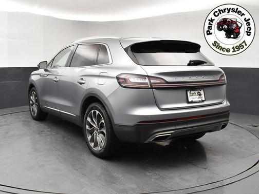 Silver Radiance Metallic Clearcoat 2022 Lincoln Nautilus Reserve