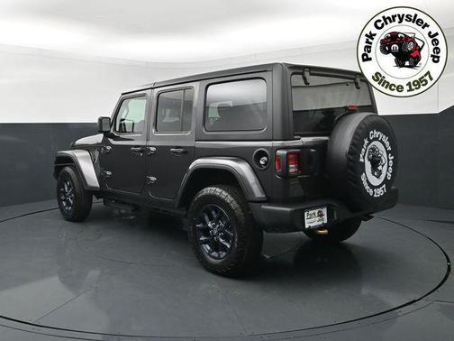 Granite Crystal Metallic Clearcoat 2026 Jeep Wrangler 85th Anniversary