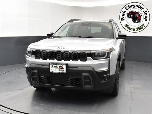 Silver Zynith Clearcoat 2026 Jeep Cherokee Overland