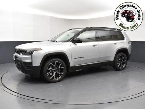 Silver Zynith Clearcoat 2026 Jeep Cherokee Overland