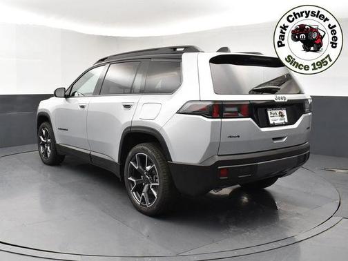 Silver Zynith Clearcoat 2026 Jeep Cherokee Overland