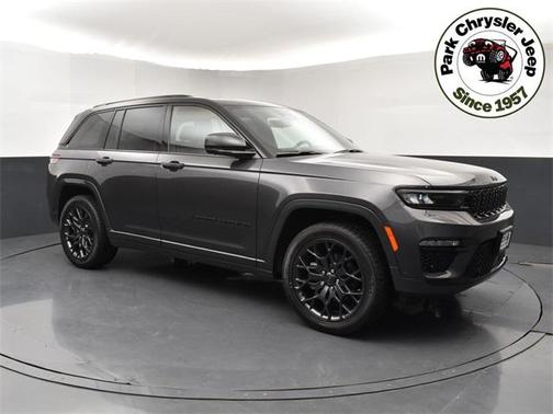 2025 Jeep Grand Cherokee Summit