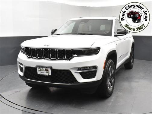 2025 Jeep Grand Cherokee 4xe Base