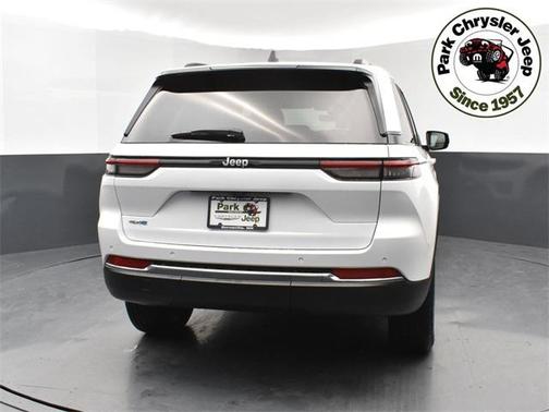 2025 Jeep Grand Cherokee 4xe Base