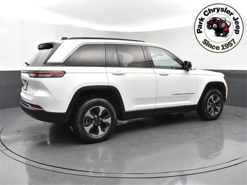 2025 Jeep Grand Cherokee 4xe Base
