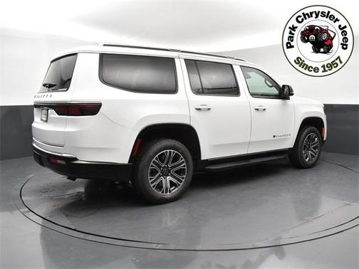 2025 Jeep Wagoneer 4x4