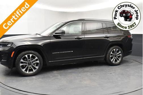 Diamond Black Crystal Pearlcoat 2023 Jeep Grand Cherokee L Overland