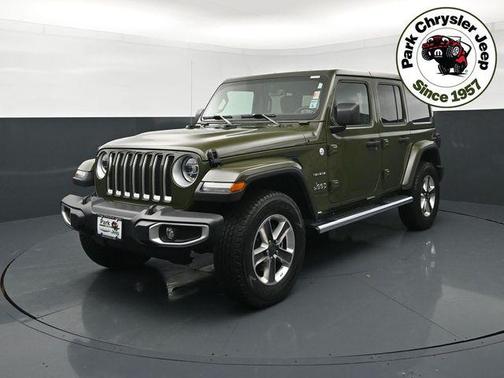 Sarge Green Clearcoat 2022 Jeep Wrangler Unlimited Sahara