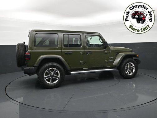 Sarge Green Clearcoat 2022 Jeep Wrangler Unlimited Sahara