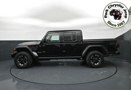 Black Clearcoat 2026 Jeep Gladiator Shadow Ops
