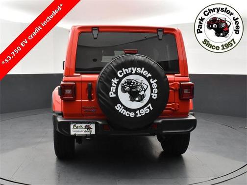 2025 Jeep Wrangler 4xe Sahara