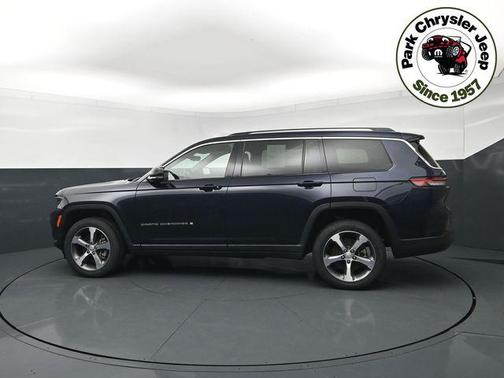 Midnight Sky 2023 Jeep Grand Cherokee L Limited