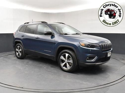 Slate Blue Pearlcoat 2022 Jeep Cherokee Limited