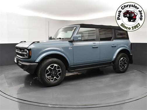 2022 Ford Bronco Outer Banks