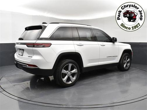 2022 Jeep Grand Cherokee Limited