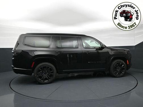 High Gloss Black 2026 Jeep Grand Wagoneer Summit Obsidian 4x4