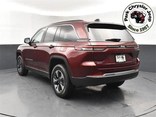 2025 Jeep Grand Cherokee 4xe Base