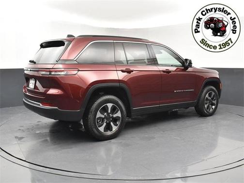 2025 Jeep Grand Cherokee 4xe Base