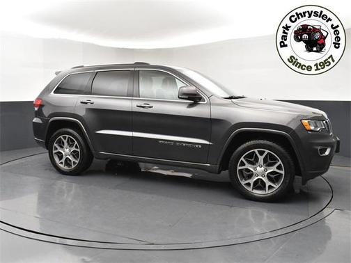 2018 Jeep Grand Cherokee Sterling Edition