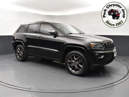 Diamond Black Crystal Pearlcoat 2021 Jeep Grand Cherokee 80th Anniversary 4x4