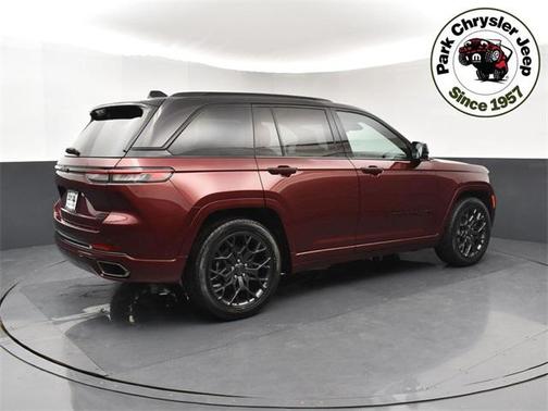 2025 Jeep Grand Cherokee Summit