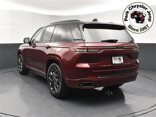 2025 Jeep Grand Cherokee Summit